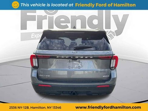 Used 2026 Ford Explorer Active AWD/4WD image 8