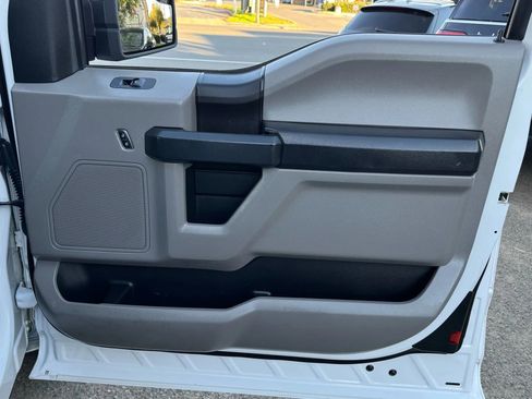 Used 2018 Ford F150 XL w/ Equipment Group 101A Mid image 27