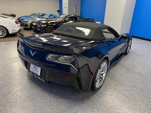 Used 2017 Chevrolet Corvette Z06 RWD image 32