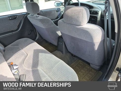 Used 1998 Plymouth Breeze image 28