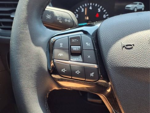 Used 2022 Ford Escape SE w/ SE Sport Appearance Package AWD/4WD image 13