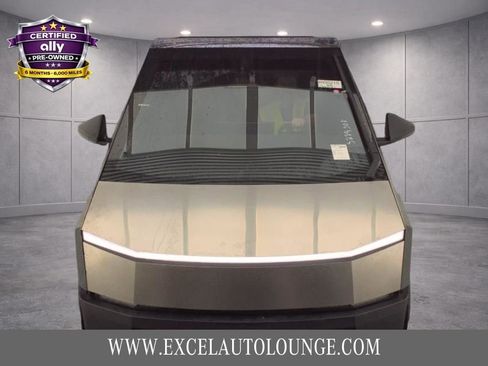 Used 2024 Tesla Cybertruck Cyberbeast AWD/4WD image 11