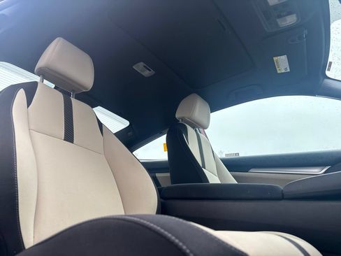 Used 2018 Honda Civic LX-P image 25