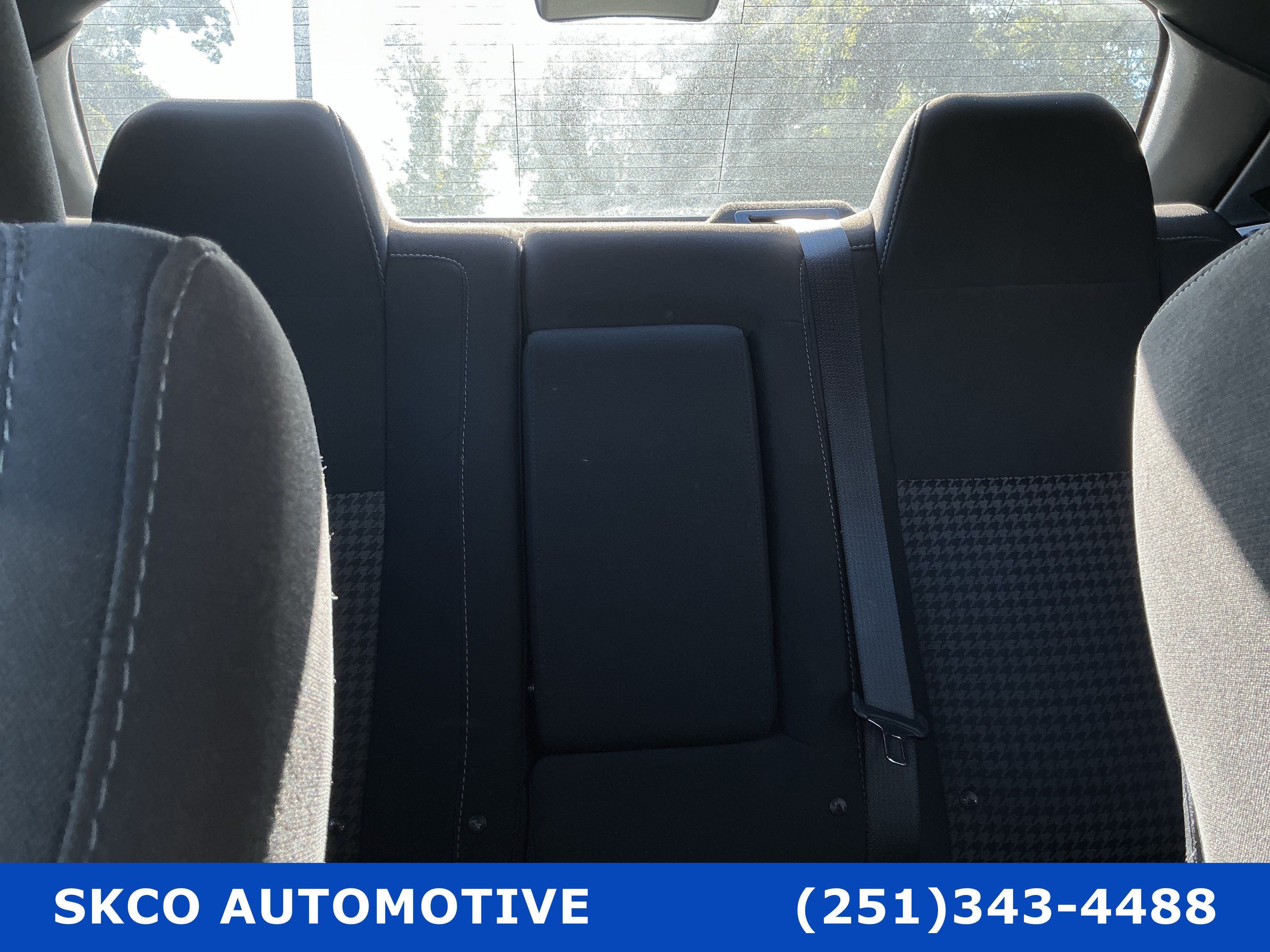 Used 2023 Dodge Challenger GT RWD image 27