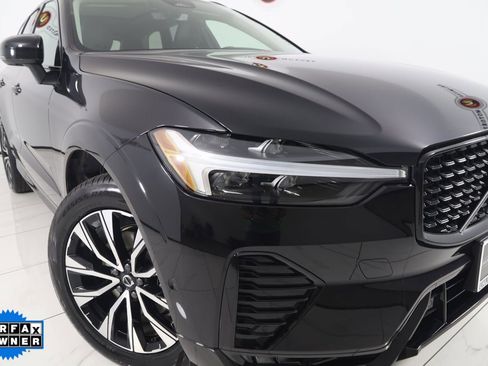 Used 2025 Volvo XC60 B5 Plus image 17