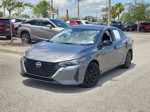 Certified 2025 Nissan Sentra S FWD image 1