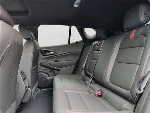 New 2026 Chevrolet Trax RS w/ Sunroof Package FWD image 15