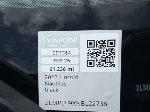 Used 2022 Lincoln Nautilus AWD w/ Premium Package image 35