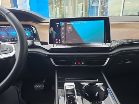 Used 2024 Volkswagen Atlas SE image 20