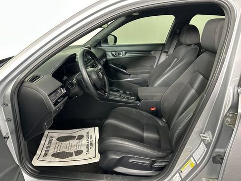 Used 2023 Honda Civic Sport image 19