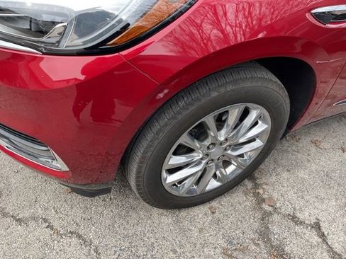 Used 2019 Buick Enclave Premium w/ Experience Buick Package image 6