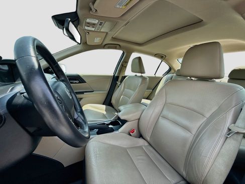 Used 2015 Honda Accord EX-L image 11