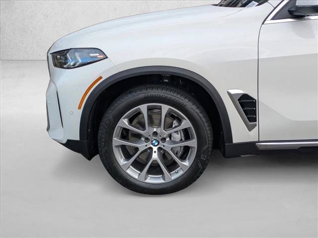 Used 2026 BMW X5 xDrive40i w/ Premium Package AWD/4WD image 10