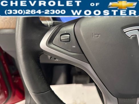 Used 2019 Tesla Model X image 15