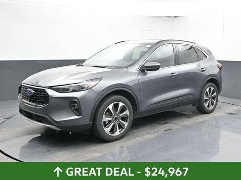 Used 2024 Ford Escape Platinum AWD/4WD image 9