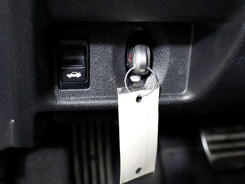 Used 2014 Nissan GT-R Premium image 23