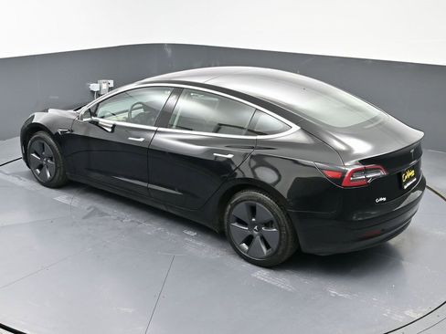 Used 2019 Tesla Model 3 Standard Range Plus image 48