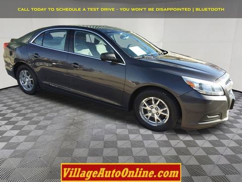 Used 2013 Chevrolet Malibu LS image 5
