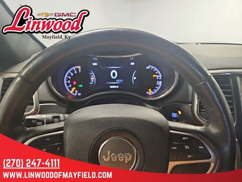 Used 2018 Jeep Grand Cherokee Limited AWD/4WD image 24