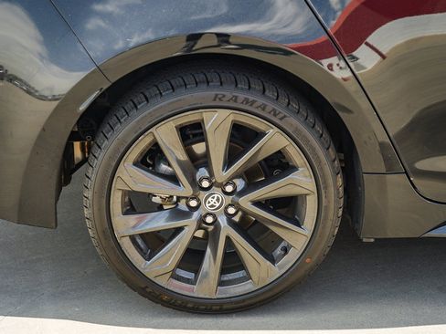 Certified 2023 Toyota Corolla SE w/ SE Premium Package FWD image 12