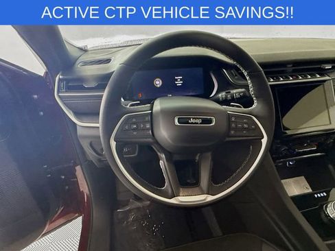 New 2025 Jeep Grand Cherokee L Altitude image 11