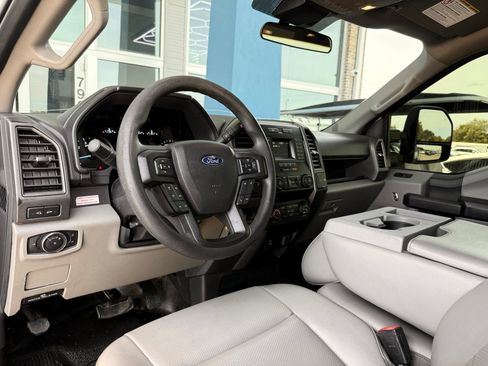 Used 2022 Ford F350 XL w/ Power Equipment Group AWD/4WD image 21