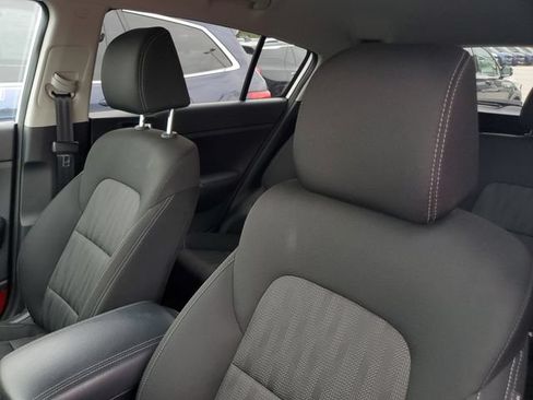 Used 2020 Kia Sportage LX FWD image 16