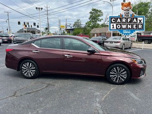 Used 2025 Nissan Altima 2.5 SV FWD image 5