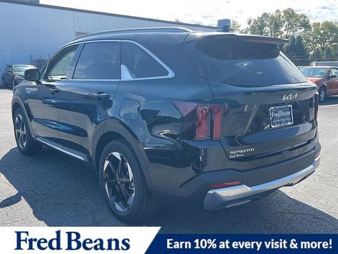 New 2025 Kia Sorento EX w/ EX Panoramic Sunroof Package image 3