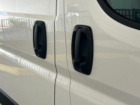 Used 2023 RAM ProMaster 2500 w/ Convenience Group image 17