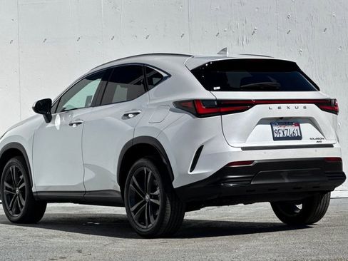 Used 2023 Lexus NX 450h+ AWD w/ Accessory Package (Z2) image 5