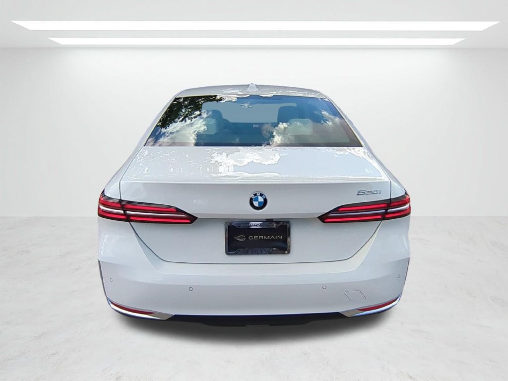 New 2027 BMW 530i w/ Premium Package RWD image 5