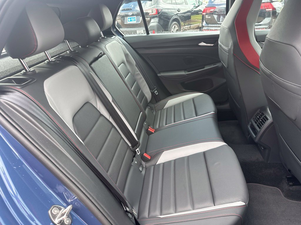 New 2026 Volkswagen GTI SE FWD image 17