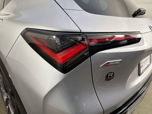 Certified 2025 Acura ADX A-Spec image 31