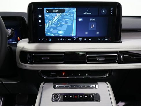 New 2026 Lincoln Aviator Reserve AWD/4WD image 26