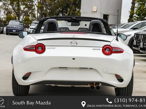 New 2026 MAZDA MX-5 Miata Club w/ Interior Package RWD image 7