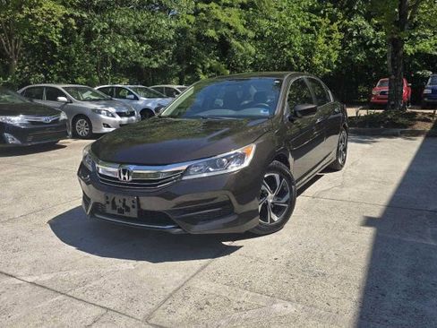 Used 2017 Honda Accord LX image 1