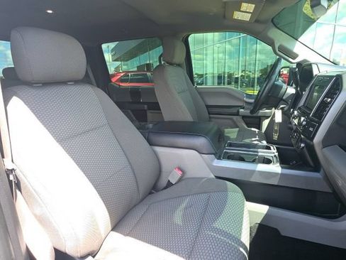 Used 2018 Ford F150 XLT w/ Equipment Group 302A Luxury AWD/4WD image 11