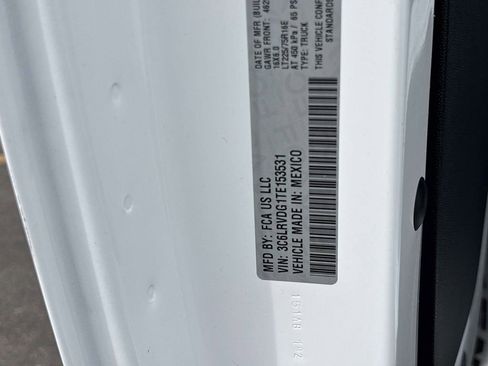 Used 2026 RAM ProMaster 2500 w/ Convenience Group FWD image 31