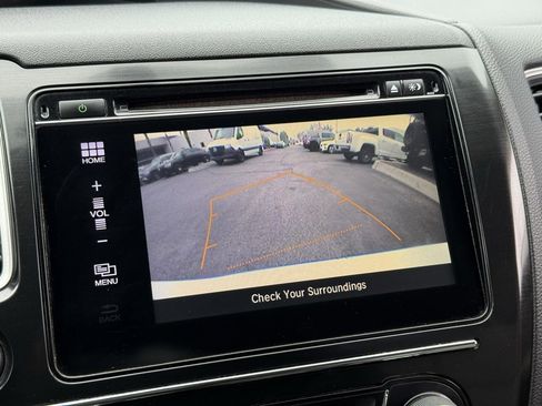 Used 2015 Honda Civic EX image 4