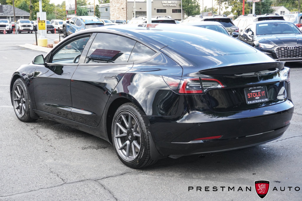 Used 2022 Tesla Model 3 Long Range AWD/4WD image 5