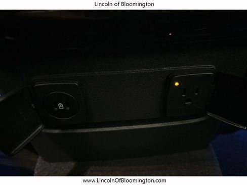 Certified 2025 Lincoln Aviator Reserve w/ Illumination Package image 62