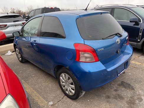 Used 2007 Toyota Yaris 2-Door Hatchback image 8