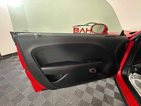 Used 2020 Dodge Challenger SXT RWD image 14