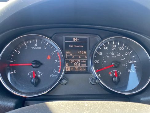 Used 2014 Nissan Rogue S w/ Convenience Package AWD/4WD image 12
