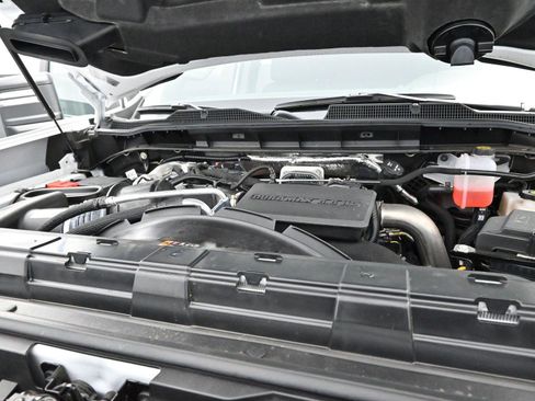 Used 2025 Chevrolet Silverado 2500 LT w/ All Star Edition image 32