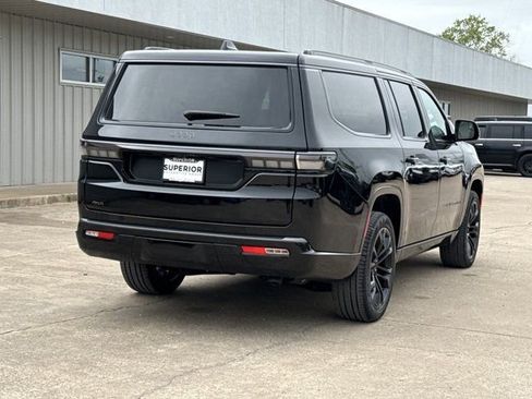 New 2026 Jeep Grand Wagoneer L Summit AWD/4WD image 3