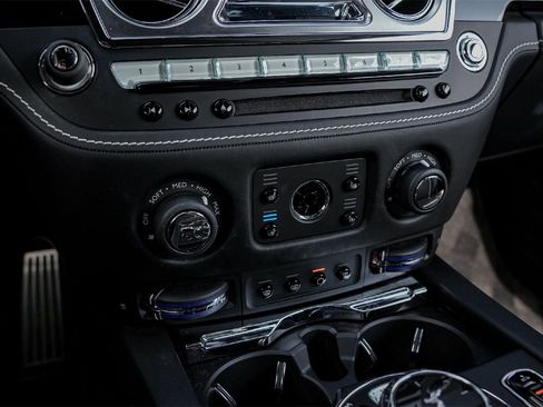 Certified 2020 Rolls-Royce Wraith image 27