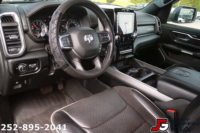 Used 2021 RAM 1500 Laramie w/ Sport Appearance Package AWD/4WD image 16