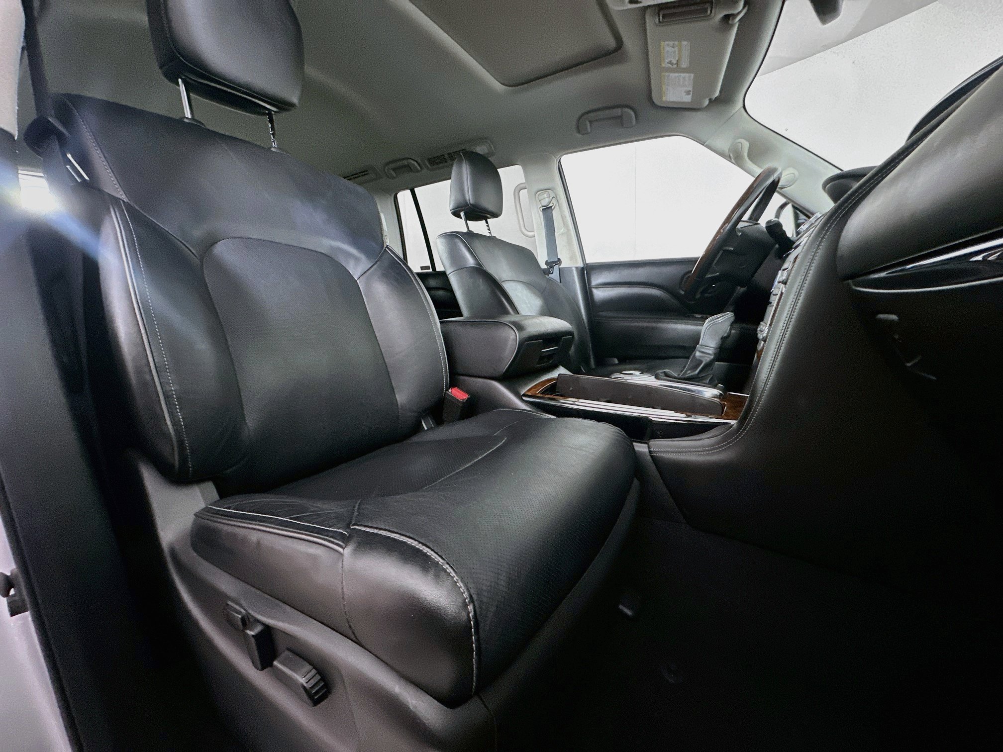 Used 2019 INFINITI QX80 Luxe w/ Proassist Package RWD image 35